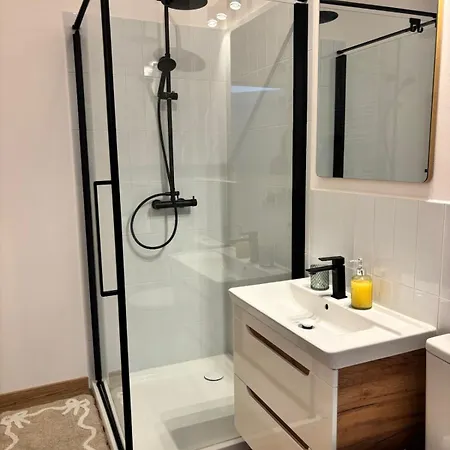 Branickiego 11 * Varšava